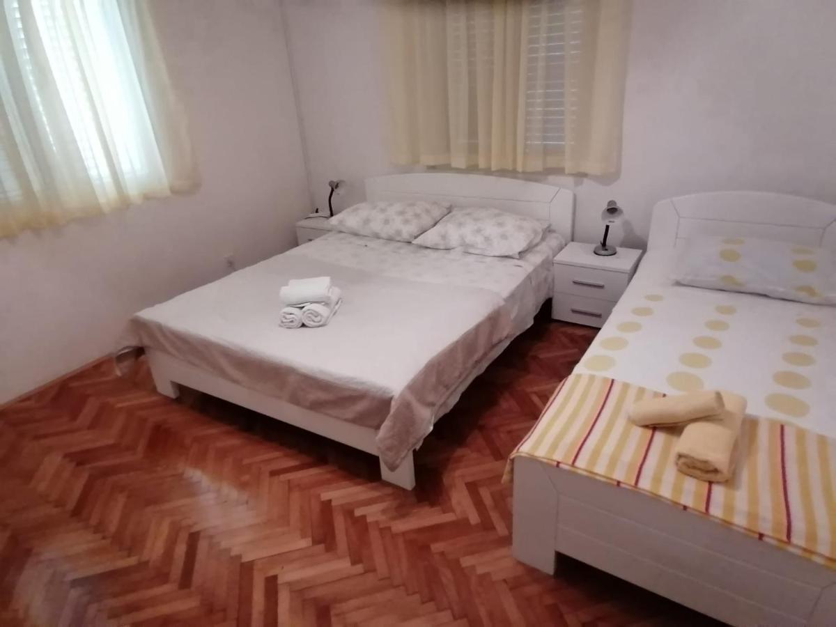 Apartments Piko2 Jelsa  Εξωτερικό φωτογραφία