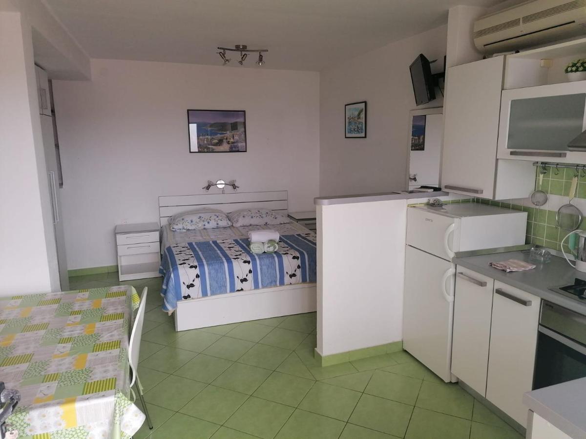 Apartments Piko2 Jelsa  Εξωτερικό φωτογραφία