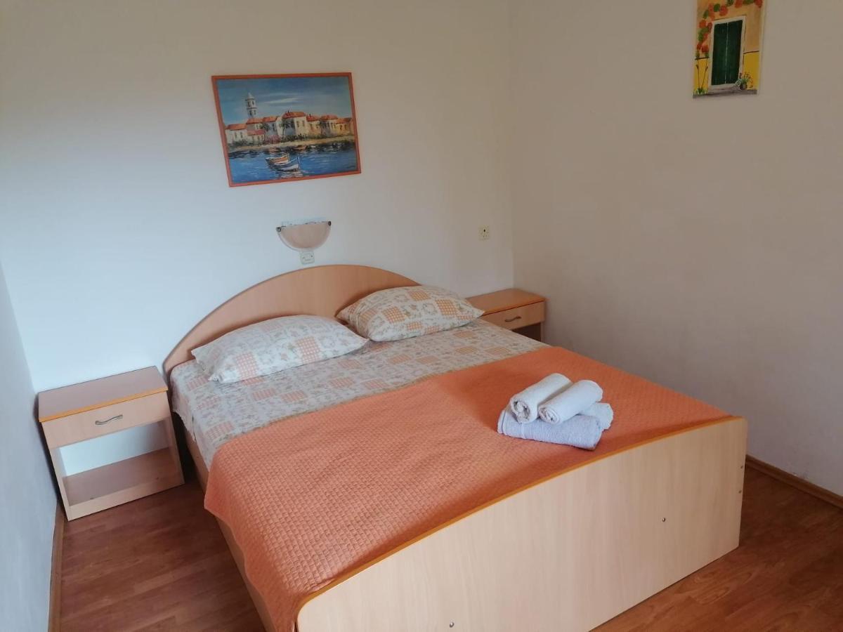Apartments Piko2 Jelsa  Εξωτερικό φωτογραφία